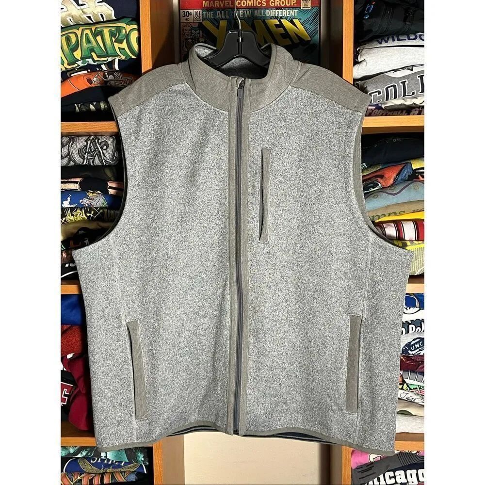 Vineyard Vines Men's Mountain Sweater Fleece Full Zip Vest